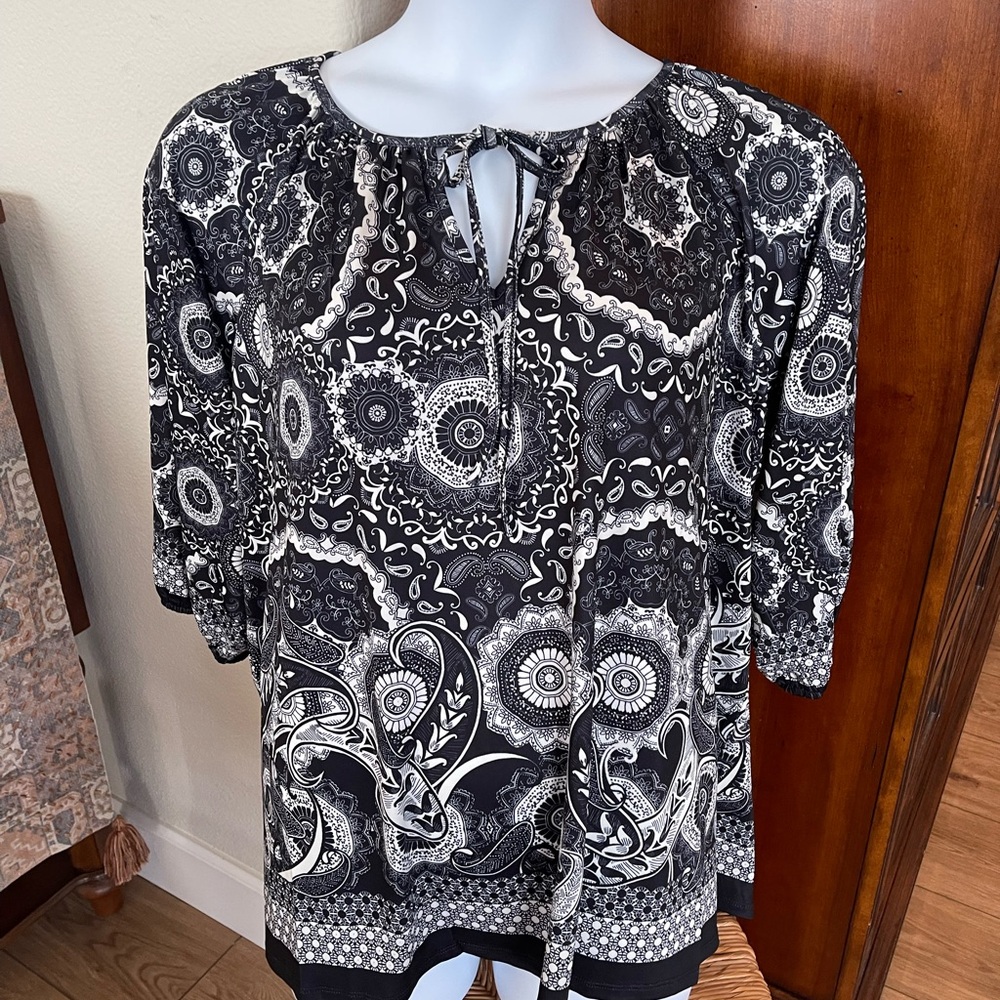 Sunny Leigh Black and White Paisley Blouse